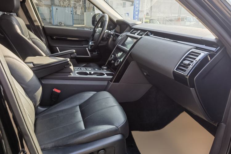 Used Land Rover Discovery 2017 3.0 SC V6 SE