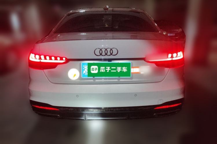 Used Audi A4L 2022 40 TFSI Luxury Dynamic Model
