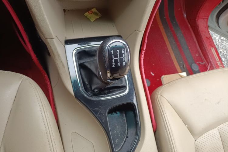 Used Baojun 730 2016 1.5L Manual Luxury Edition 7 Seats
