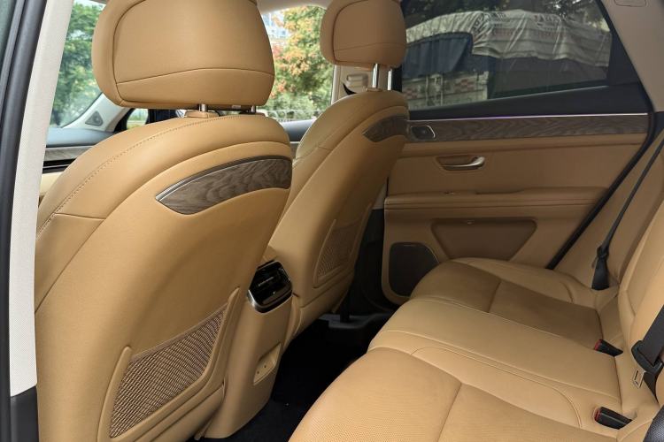 Used Hima AITO M5 2022 Extended-Range Four-Wheel Drive Performance Version
