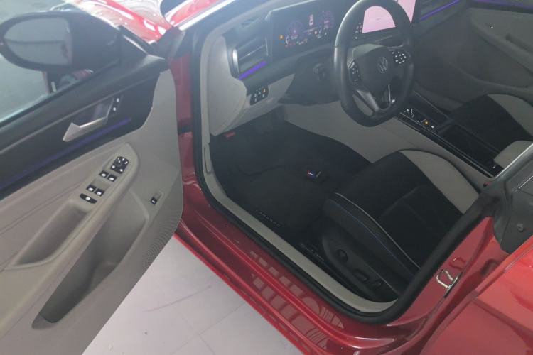 Used Volkswagen Lamando 2022 Lingdu L 280TSI DSG Ultra-Spicy Flagship Edition
