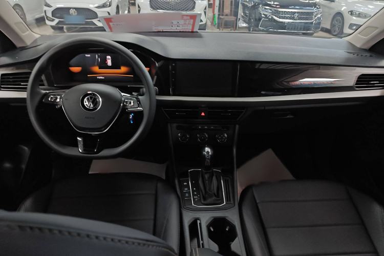 Used Volkswagen Lavida 2022 1.5L Automatic Comfort Edition
