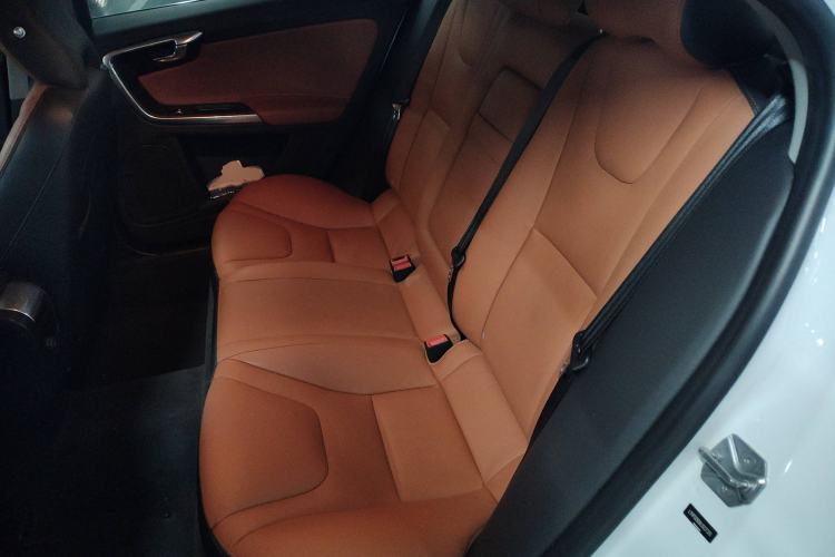 Used Volvo S60 2019 S60L Facelift T5 Intelligent Advanced Edition
