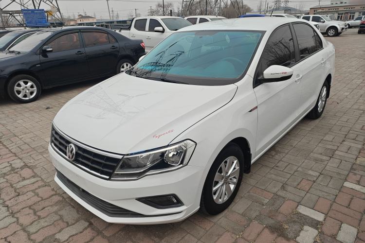 Used Volkswagen Jetta 2017 1.5L Manual Fashion Edition