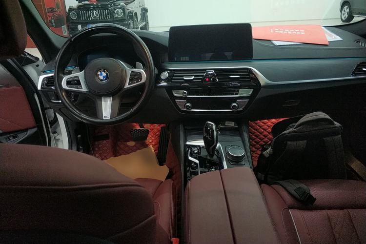 Used BMW 5 Series 2022 Second Facelift 530Li Luxury Version M Sport Package