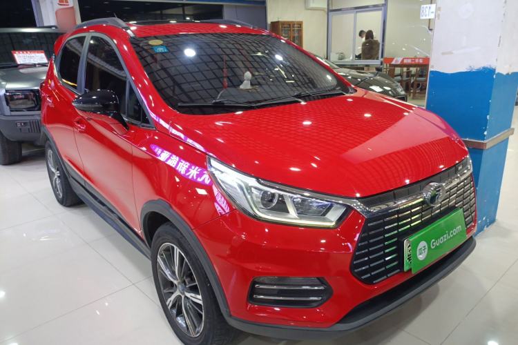 Used BYD Yuan New Energy 2018 EV360 Smart Connected Cool Model
