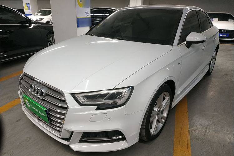 Used Audi A3 2020 Limousine 35 TFSI Fashion Edition China VI Emission Standard