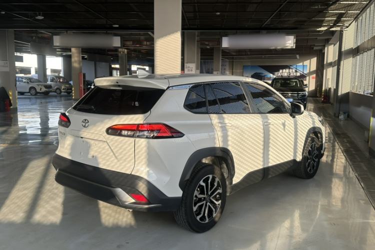 Used Toyota FRONTLANDER 2022 2.0L CVT Luxury Edition
