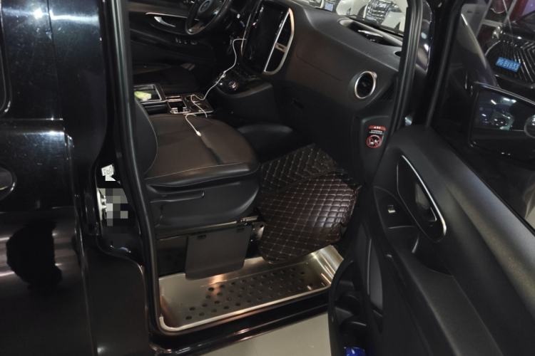 Used Mercedes-Benz Vito 2016 2.0T Business Edition
