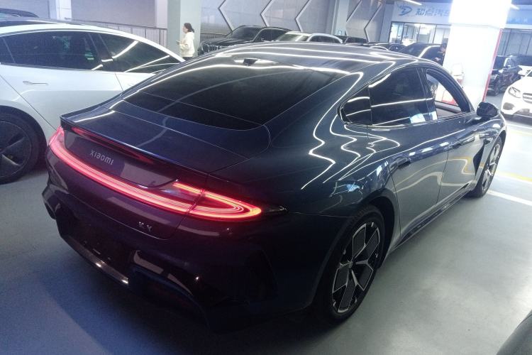 Used  SU7 2024 Rear-Drive Ultra-Long Range Advanced Pro-Level Intelligent Driving Version
