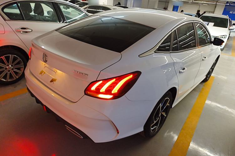Used MG 5 2021 Revised 300TGI DCT Qingshè Luxurious Enjoyment Edition