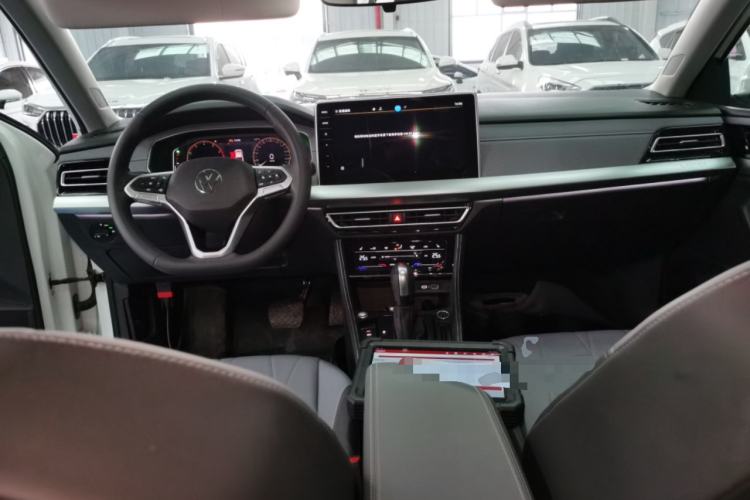 Used Volkswagen Lavida 2024 1.5L Automatic Starry Sky 5 Million Edition