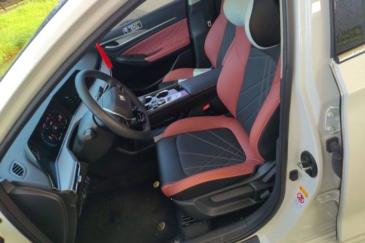 Used Changan Eado 2024 PLUS Blue Whale NE 1.4T GDI DCT High-Energy Edition
