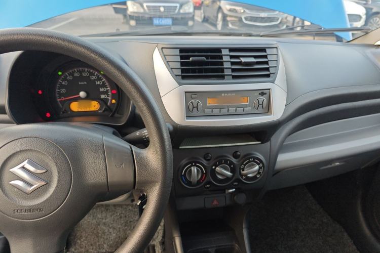 Used Suzuki Alto 2013 Revised Version 1.0L Manual Comfort Edition
