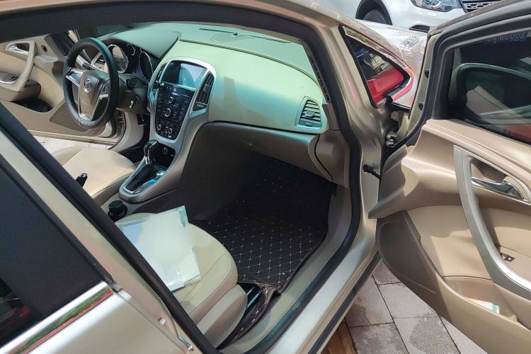 Used Buick GT 2013 GT 1.6L Automatic Fashion Edition
