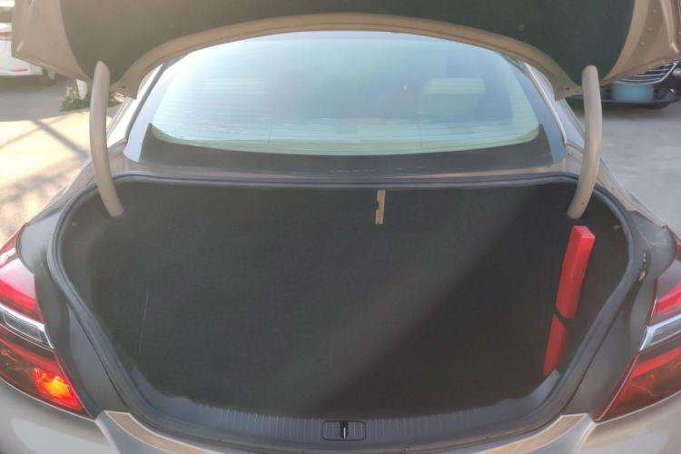 Used Buick Regal 2015 2.0L Leading Fashion Edition
