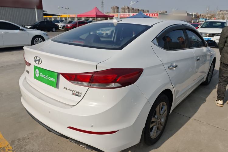 Used Hyundai Elantra 2016 1.4T Dual-Clutch Xuan Dong · Dynamic Version