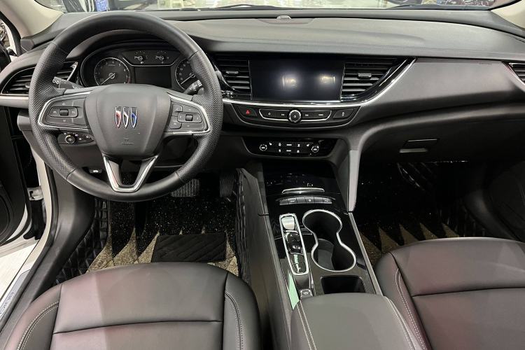 Used Buick Regal 2024 25T Deluxe Edition
