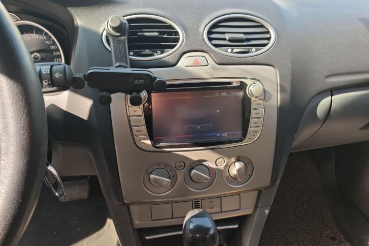 Used Ford Focus 2013 Hatchback Classic 1.8L Automatic Base Model
