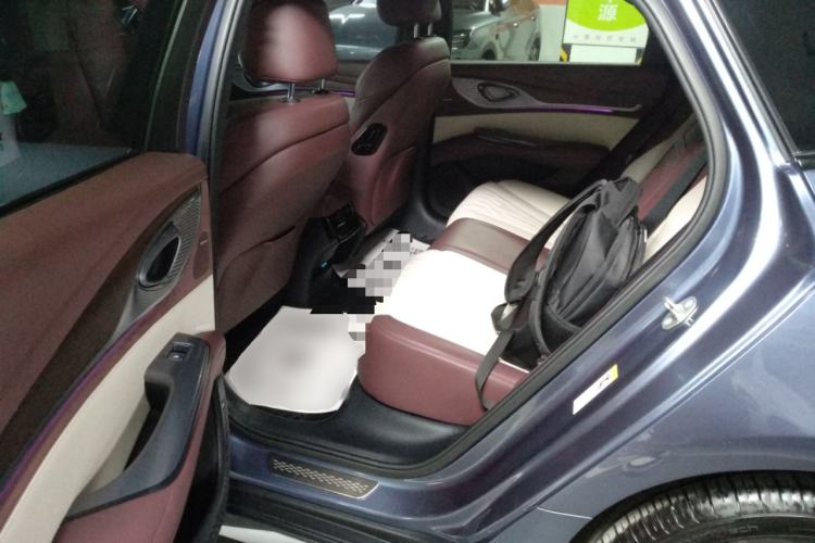 Used BYD Seal 2023 DM-i 1.5T 121km Flagship Model
