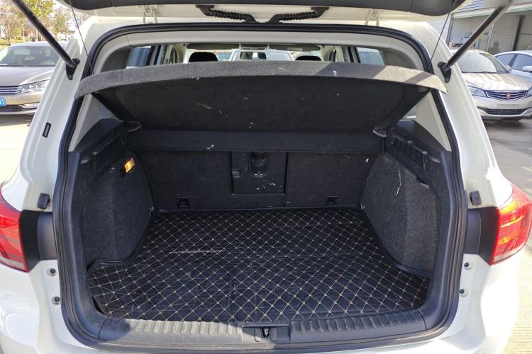 Used Volkswagen Tiguan 2016 280TSI Automatic Two-Wheel-Drive Silk Road Style Edition