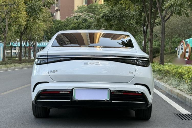 Used BYD Seal 2023 DM-i 1.5T 121km Prestige Model