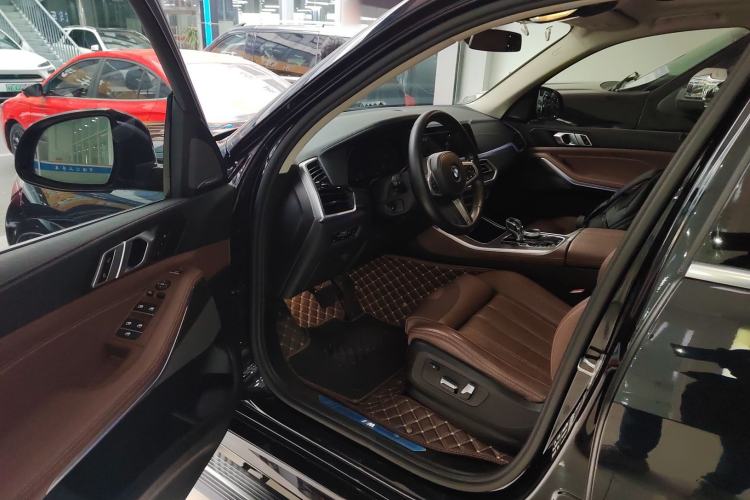 Used BMW X5 2022 xDrive40i M Sport Package