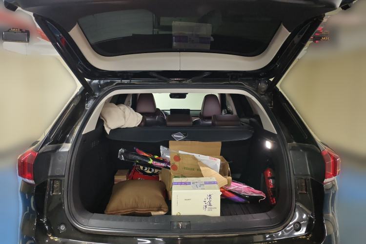 Used Wey VV6 2021 2.0T Two-Wheel Drive Smart Plus