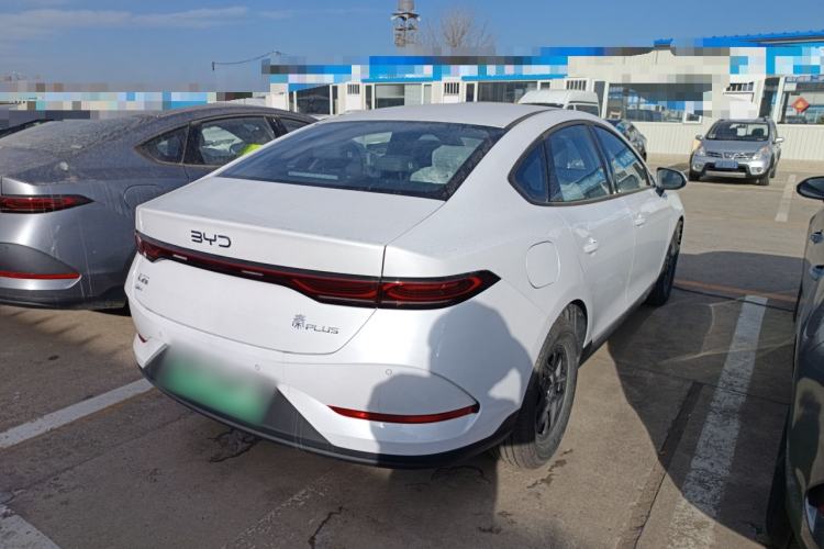 Used BYD Qin PLUS 2025 DM-i Smart Drive 55KM Leading Model
