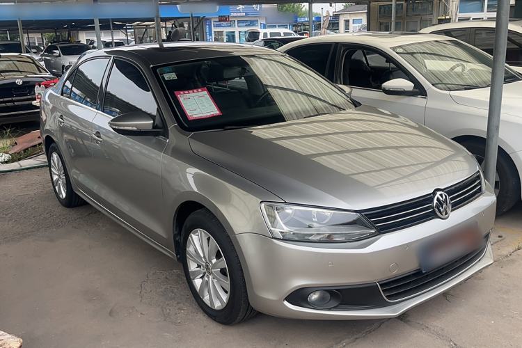 Used Volkswagen Sagitar 2014 Revised Version 1.4TSI Automatic Luxury Edition
