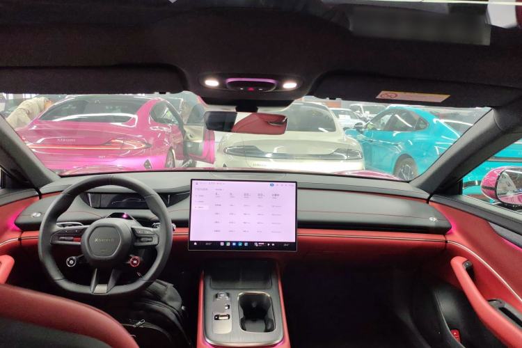 Used  SU7 2024 Rear-Drive Long-Range Intelligent Driving Version
