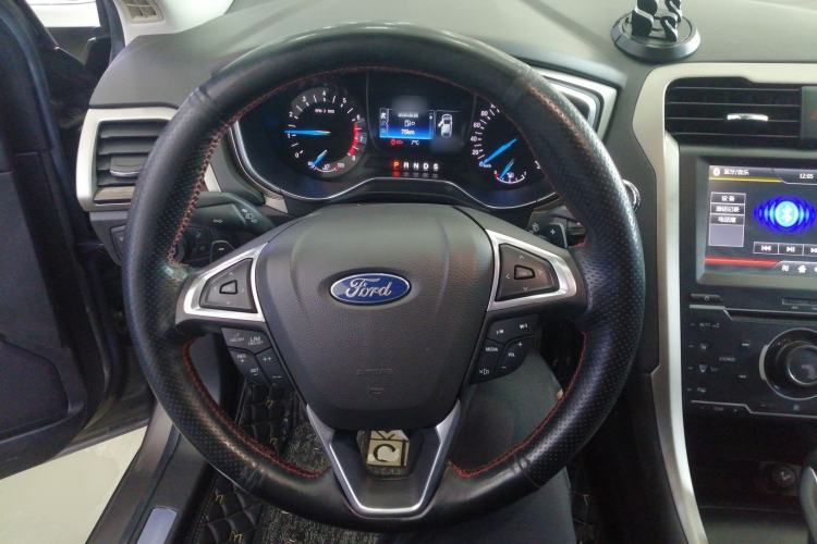 Used Ford Mondeo 2013 2.0L GTDi 200 Fashion Edition
