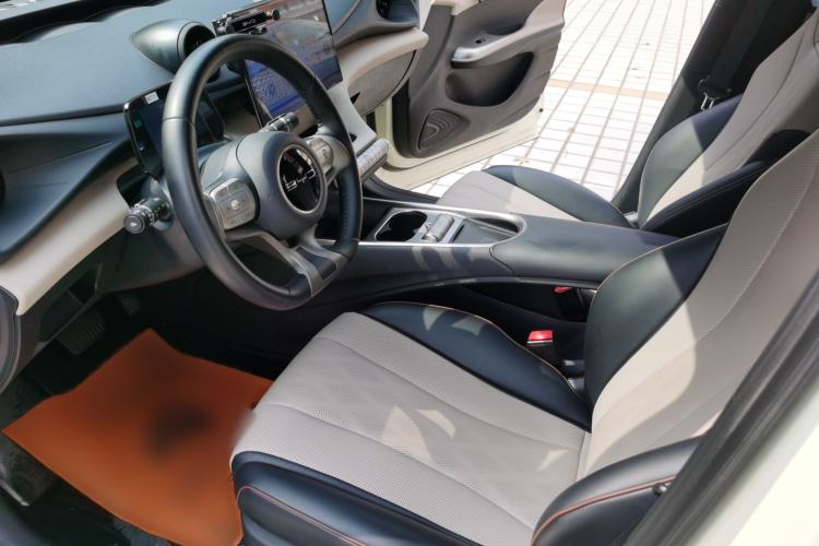 Used BYD Dolphin 2023 420 km Fashion Edition
