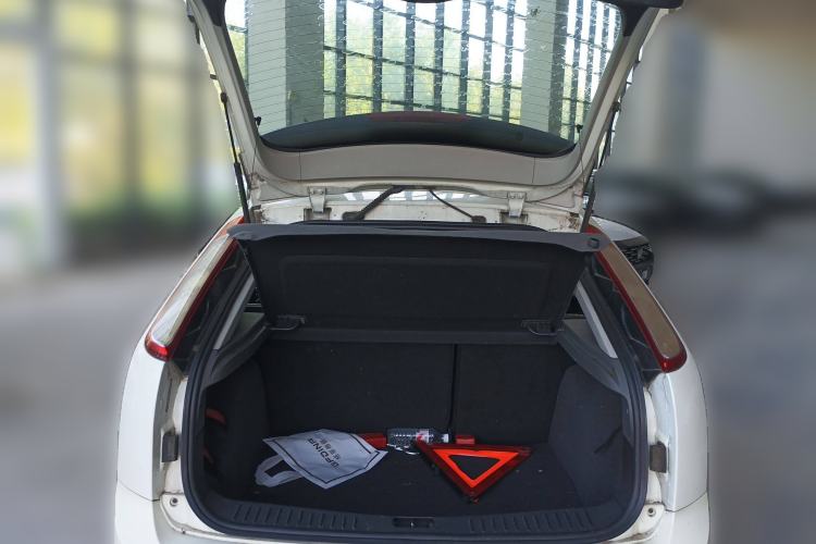 Used Ford Focus 2013 Hatchback Classic 1.8L Automatic Base Model
