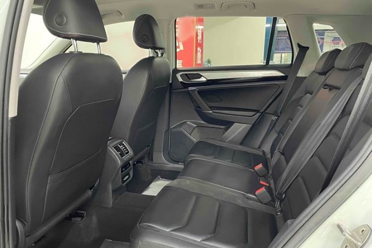 Used Volkswagen Tayron 2019 330TSI Two-Wheel Drive Luxury Model China VI Standard
