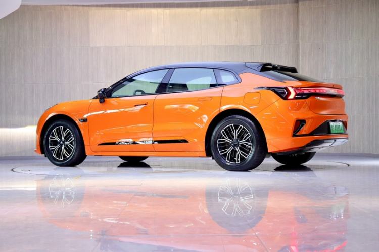 Used Zeekr 001 2025 WE Edition 100 kWh Rear-Wheel Drive
