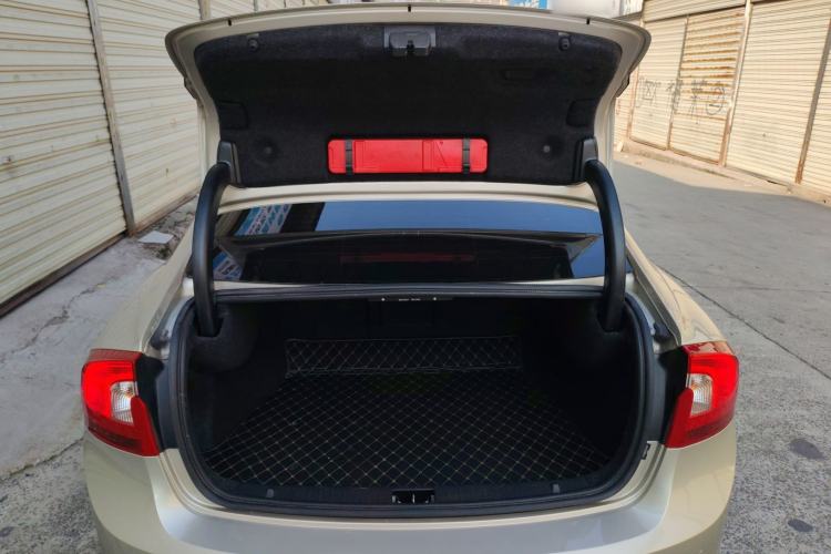 Used Volvo S60 2019 S60L Facelift T5 Intelligent Advanced Edition
