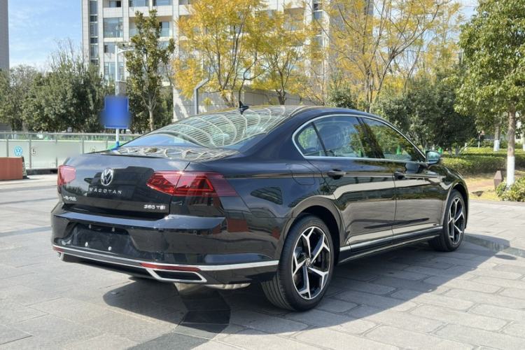 Used Volkswagen Magotan 2026 30 Million Vehicles Selected Model 380TSI DSG Luxury Edition
