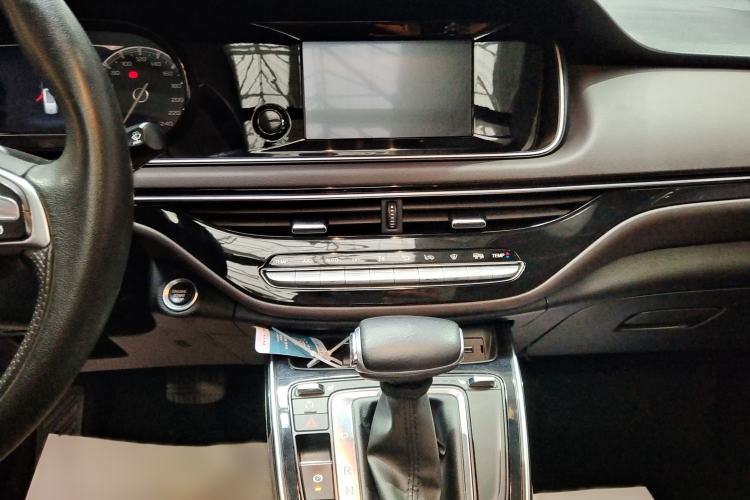 Used GAC Trumpchi M6 2019 270T DCT Luxury Edition (7-seater) China VI
