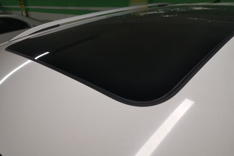 Used Volkswagen Tiguan L 2019 330TSI Automatic Two-Wheel Drive Smart Luxury Version China VI Standard