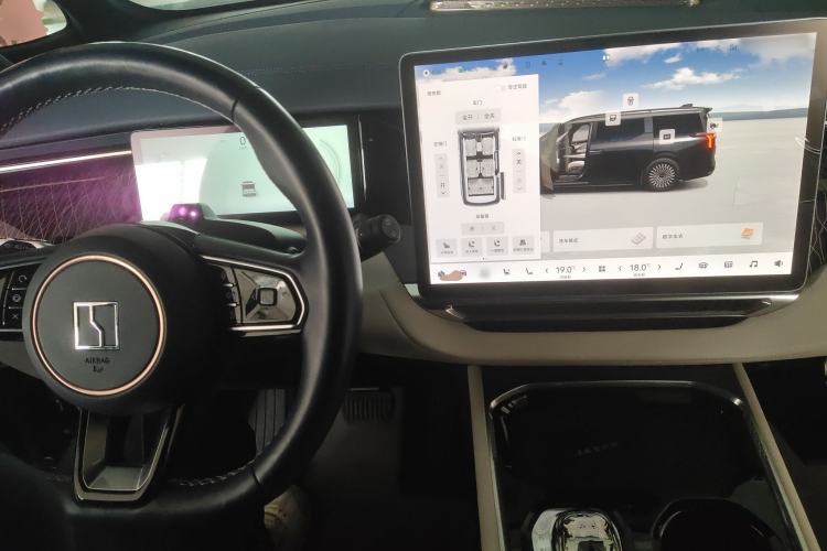 Used Zeekr 009 2022 WE Edition