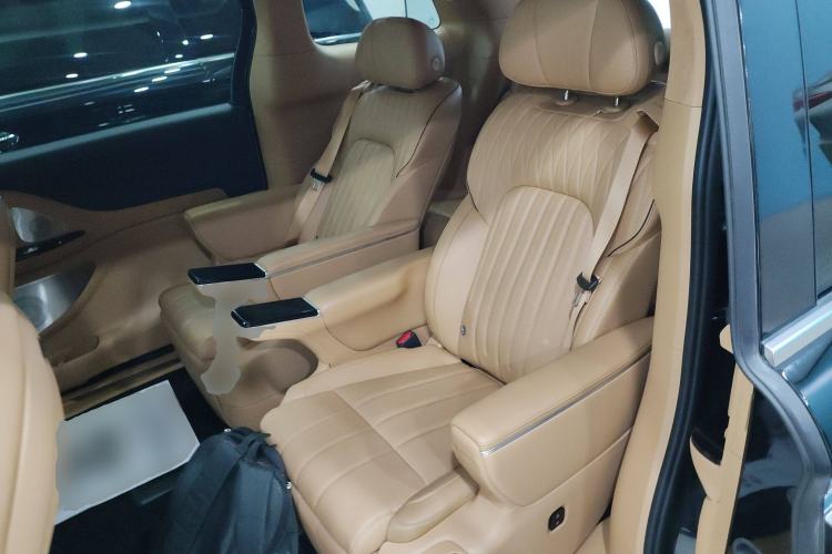 Used VOYAH Dream 2025 PHEV Four-Wheel-Drive Flagship Kunpeng Edition