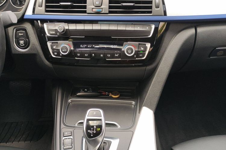 Used BMW 3 Series 2018 320i M Sport Package