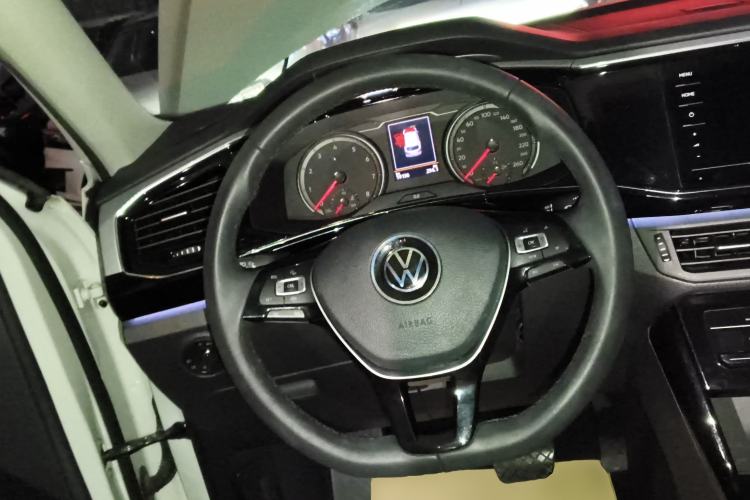 Used Volkswagen Tayron 2021 330TSI Two-Wheel Drive Luxury Smart Connectivity Version
