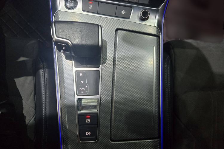 Used Audi A6L 2022 45 TFSI Prestige Dynamic Edition
