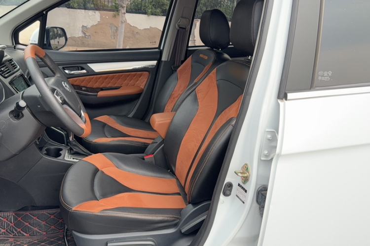 Used FAW Yingzhi G5 2016 1.5L CVT Luxury Navigation Edition
