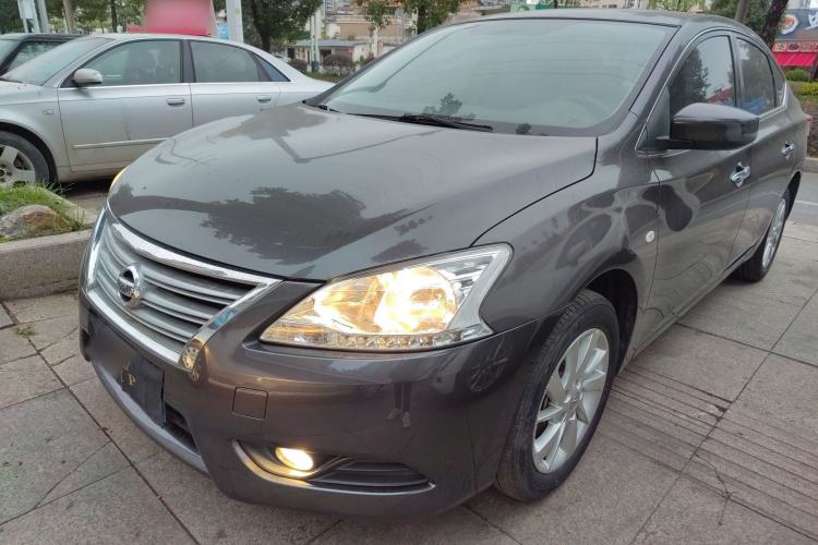 Used Nissan Sylphy 2014 1.6XV CVT Deluxe Edition
