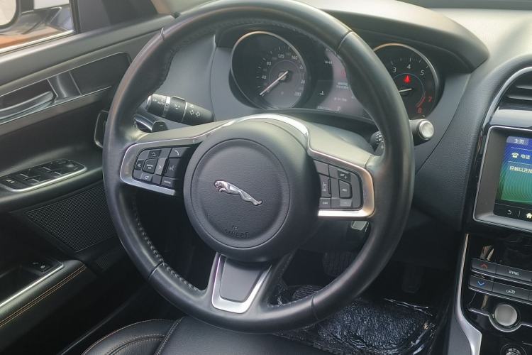 Used Jaguar XEL 2019 2.0T 200 PS Luxury Edition
