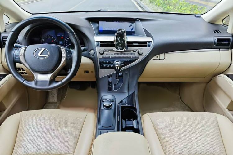 Used Lexus RX Classic 2013 270 Elegant Edition
