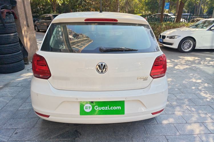 Used Volkswagen Polo 2016 1.6L Automatic Comfort Model
